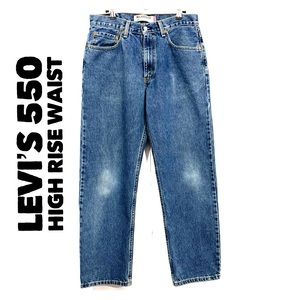 Levi’s 550, relaxed fit, high rise, mom jeans.